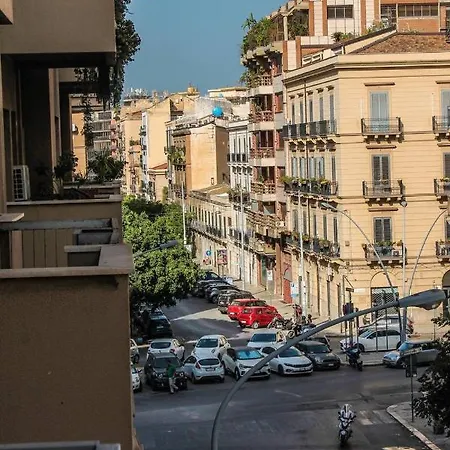 Penzion Alexander House Palermo