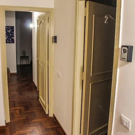 Guest house Alexander House Palermo